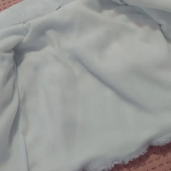 Toddler furry coat - Picture 7 of 8